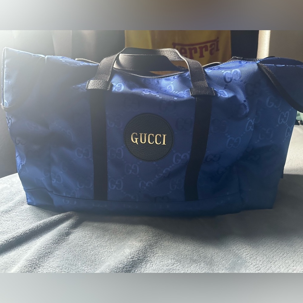 Gucci off the grid duffle bag
